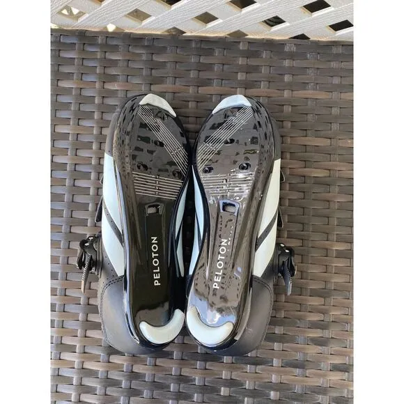 Peloton Cycling Shoes Size 40
