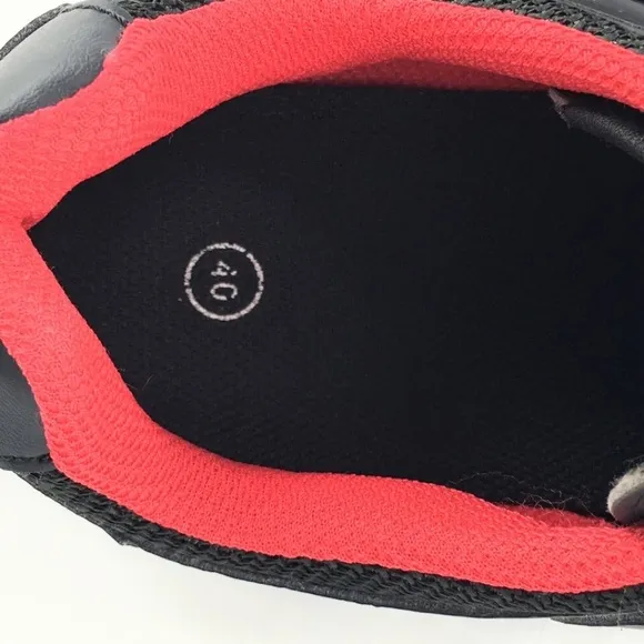 Peloton Unisex Cycling Shoes Black White Bike Riding Sz EU 40 Women 9.5 / Men 7