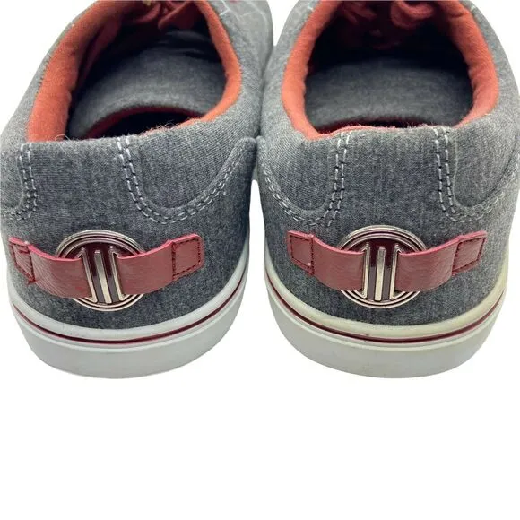 Radii Men's Noble Low FM1033 Charcoal Burgundy Lace Up Skate Shoes Size 8.5