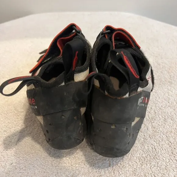 Red Chili Spirit VCR Impact Zone Rock Climbing Shoes US Men 9.5 EU 42.5 Ret $125