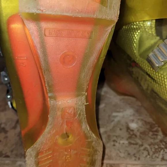 Retro Nordica Men's Sz 7 Mondo 25 Hot Rod Nitrous Ski Boots Bright Yellow