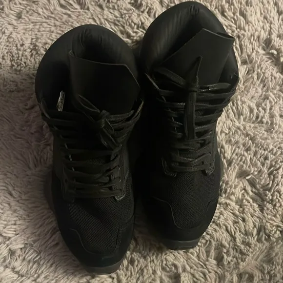 Rick Owens Black High-Top Athletic Sneakers with Modern Design