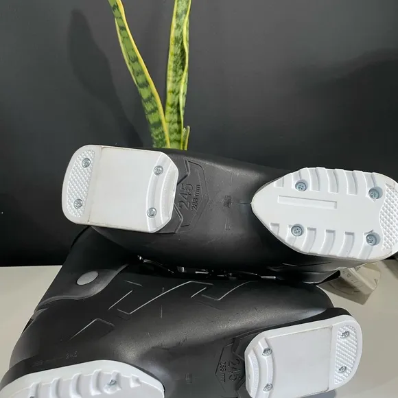 Rossignol Black Alpine Ski Boots