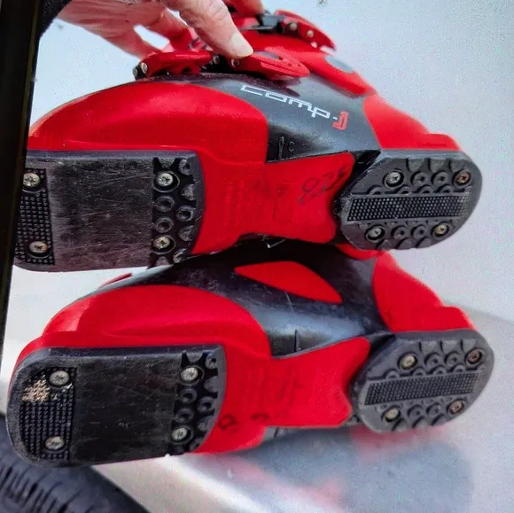 Rossignol Red Ski Boots size 20.5
