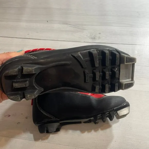 Rossignol‎ youth cross country ski boots size 34 US size 3