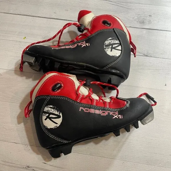 Rossignol‎ youth cross country ski boots size 34 US size 3