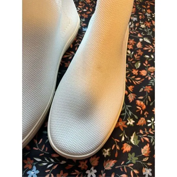 Rothys size 10 womens white slip on high top sneakers - NEW