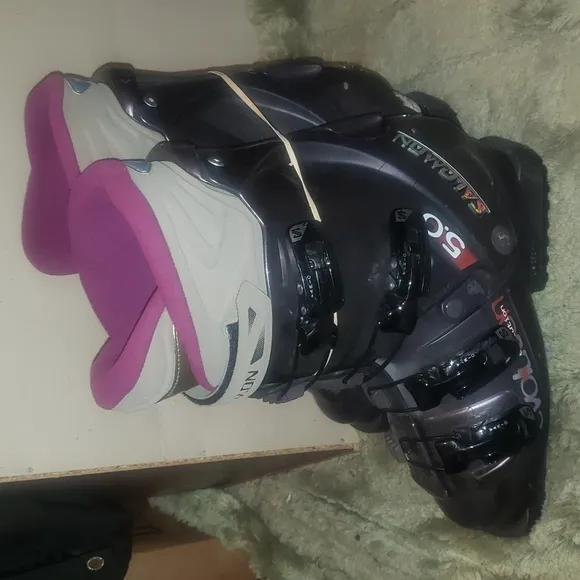 Salomon Evolution 5.0 ski boots sz 25