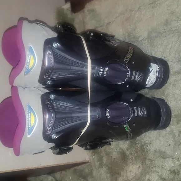 Salomon Evolution 5.0 ski boots sz 25