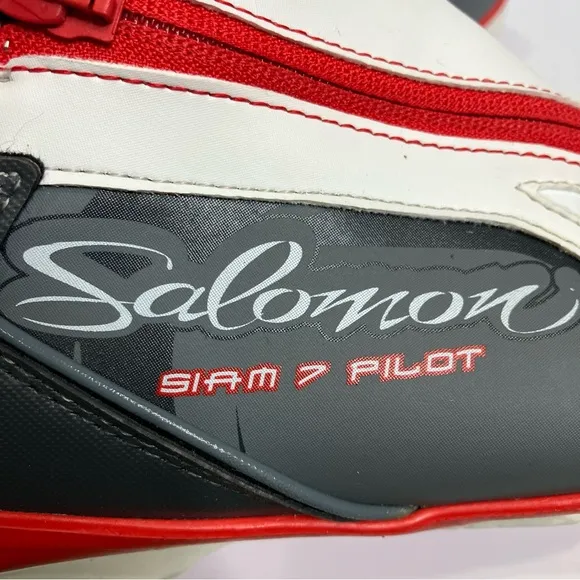 Salomon Siam 7 pilot performance touring ski boots women’s size 9 white