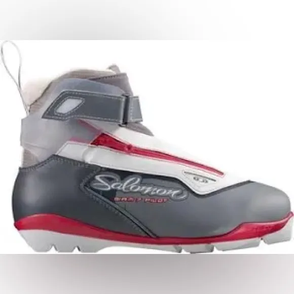 Salomon Siam 7 pilot performance touring ski boots women’s size 9 white