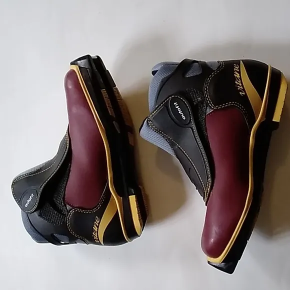 Salomon VTG Made In Morocco Cross Country Ski Boots Size EUR 39 UK 5.5 CM 24.5