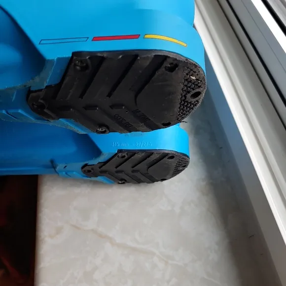 Salomon X-Max 120 Ski Boots - Black and Blue
