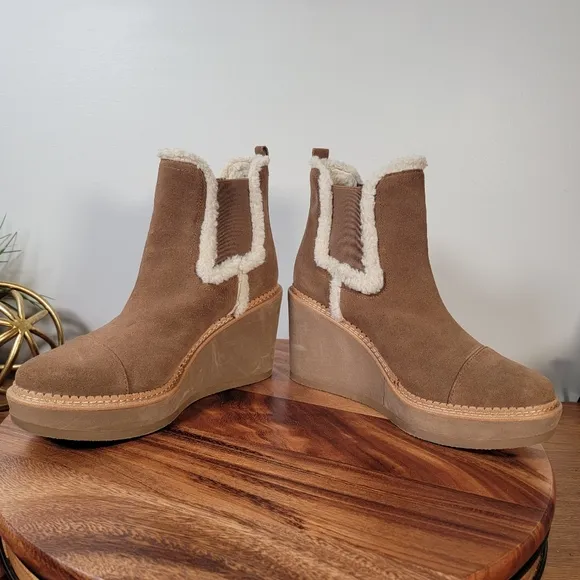 Sam Edelman Reagan Brown Suede Wedge Ankle Boots With Sherpa Trim Size 10