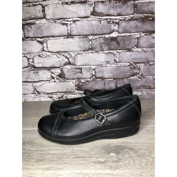 SAS Tripad Comfort Black Leather MaryJane Strap Slip Resistant Shoes Women Sz 9M