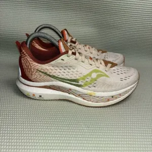 Saucony Endorphin Speed 2 Noddle Running Shoes Sneakers Men’s Size 6 Tan