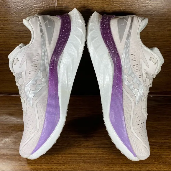 Saucony Women’s shoe size 9.5