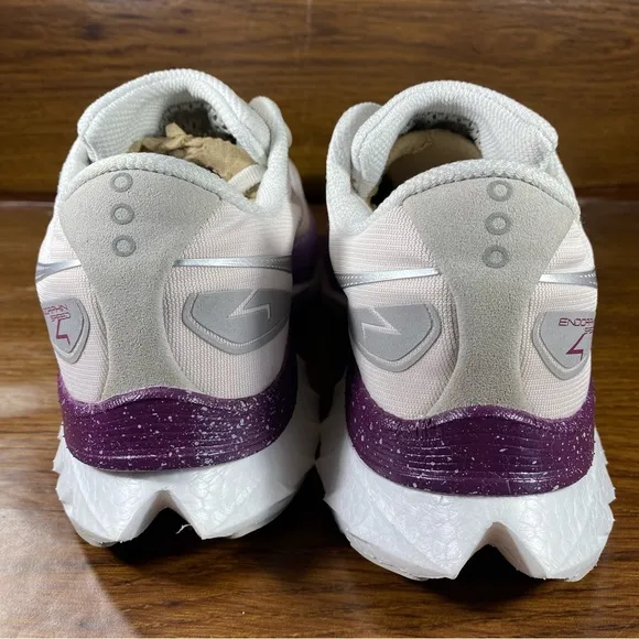 Saucony Women’s shoe size 9.5