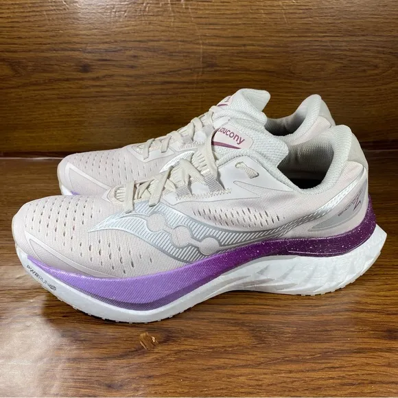Saucony Women’s shoe size 9.5