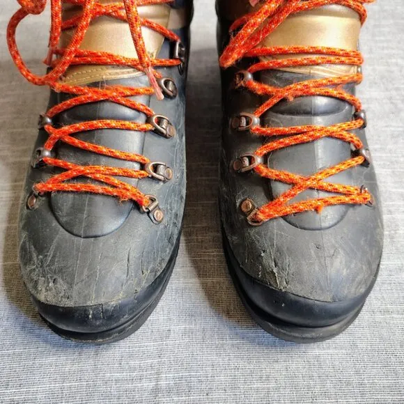 Scarpa Alpha Mountaineering Boots Size 9/10 Made in Italy Trekking Ice Climbing