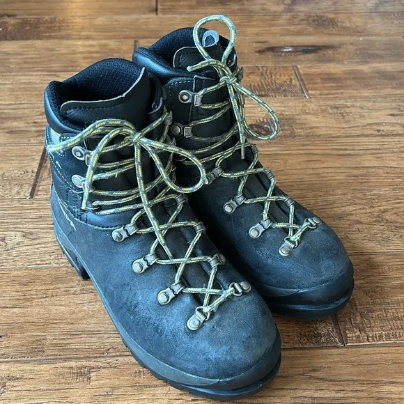 Scarpa Manta Boots Mountaineering Ice Climbing Backpacking Charcoal Size 38