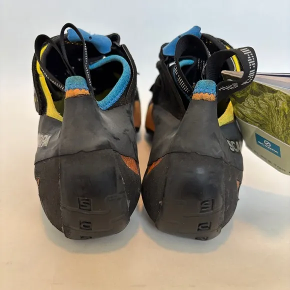 Scarpa Men's black yellow orange Booster Rock Climbing boulder Shoes size 45 NWT
