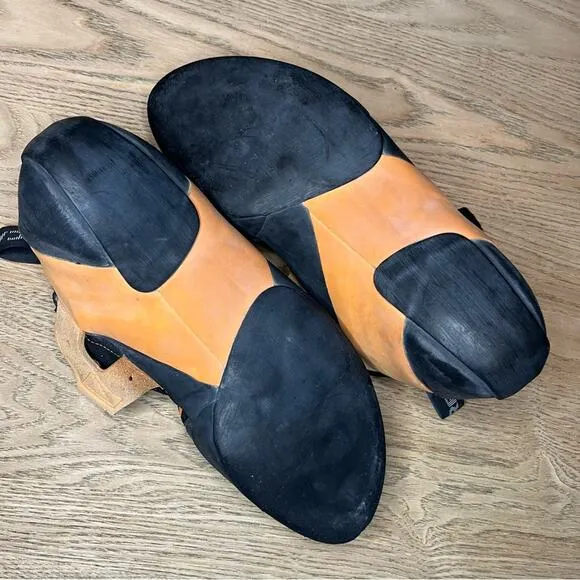 SCARPA Mens Instinct VS Climbing Shoes Black Orange Rock Sneakers Italy 14.5
