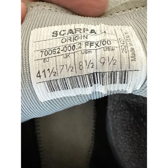 SCARPA Men's Size 9.5 US 42.5 EU Origin Climbing Shoes