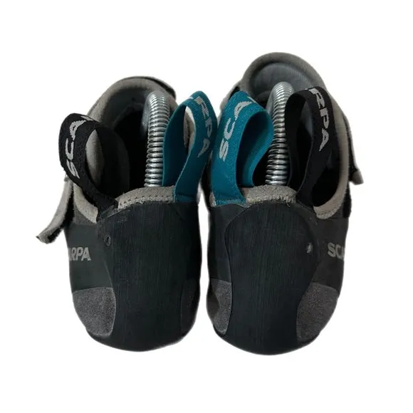 SCARPA Men's Size 9.5 US 42.5 EU Origin Climbing Shoes