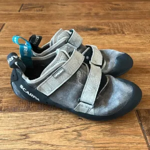 Scarpa Origin Rock Climbing Shoes Covey Black Mens Size 9.5 / 42.5 EU