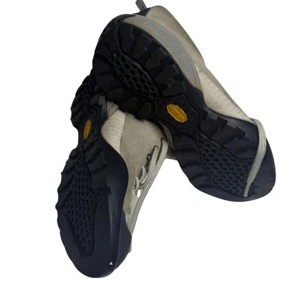 Scarpa Unisex Mojito Comfort Fit Sneaker Shoes Shark Size Men's 6.5, Women's 7.5
