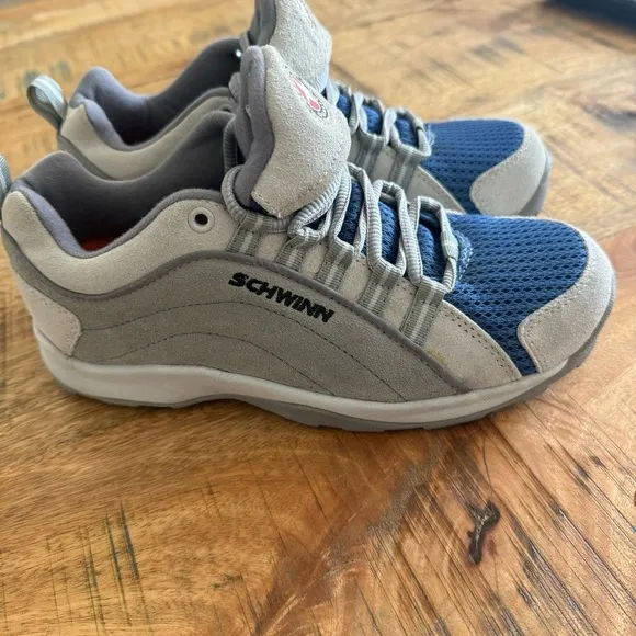 Schwinn Spitfire Women’s Cycling Blue Gray Shoes Size Eu 38 US 7.5