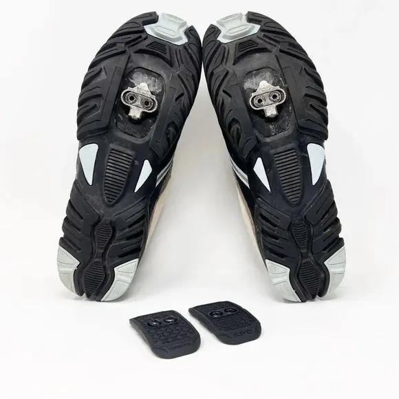 Shimano 2 bolt cycling shoes Size 9.5