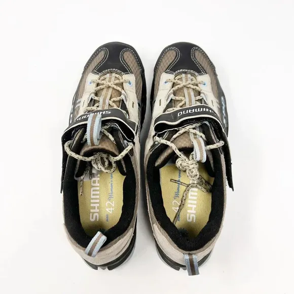 Shimano 2 bolt cycling shoes Size 9.5