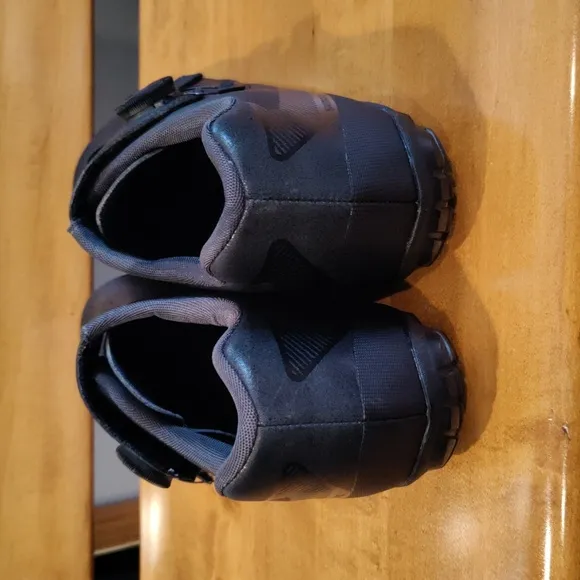 Shimano mens cycling shoes ME-400 size 44eu all black