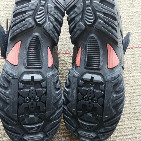 Shimano SH-WM43 Womens Size EU 37 US 5.5 Gray