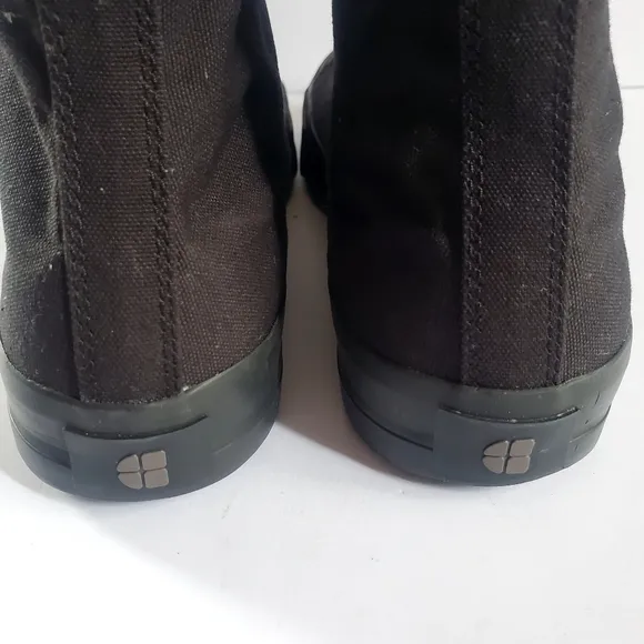 Shoes For Crews Black High-Top Men's Sneakers Size 8, Women's Size 9.5