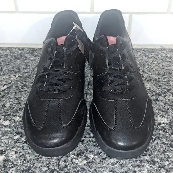 Shoes For Crews Black Slip &amp; Oil Resistant Shoes. Size 10.5 NWT