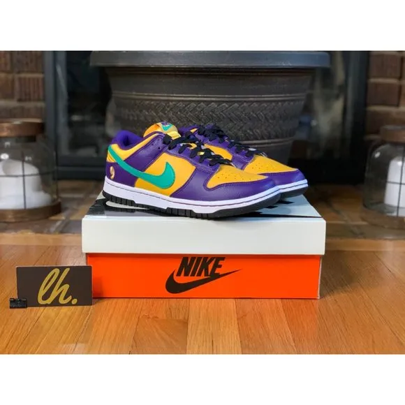 Size 6.5 W Nike Dunk Low LX “Lisa Leslie” DO9581-500