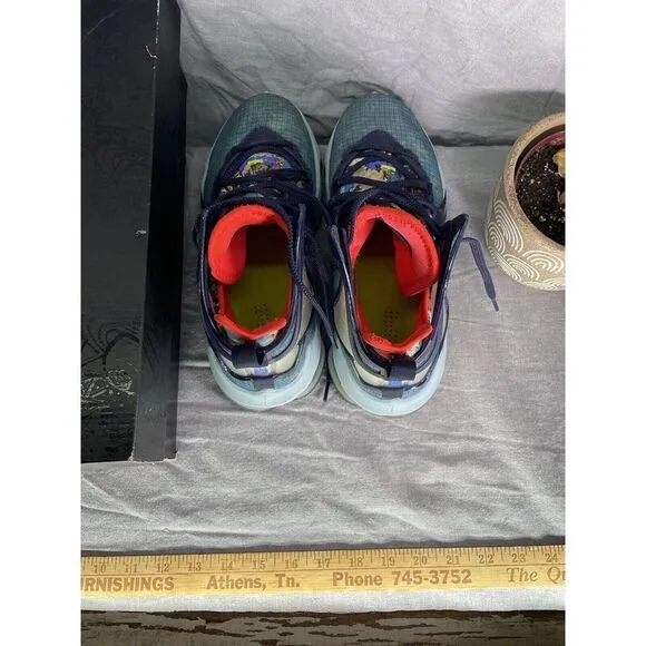 Size 8 - Nike LeBron 19 (XIX) Fast Food -‎ Dutch Blue High Top