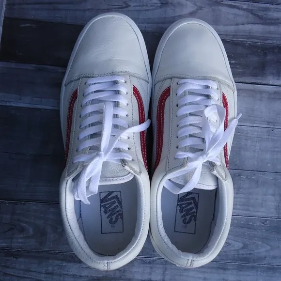 SIZE 9.5 MEN'S / WOM'S 11. Vans Old Skool Skate leather sneakers shoes.