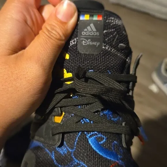 Size 8.5 - adidas Disney x UltraBoost Goofy