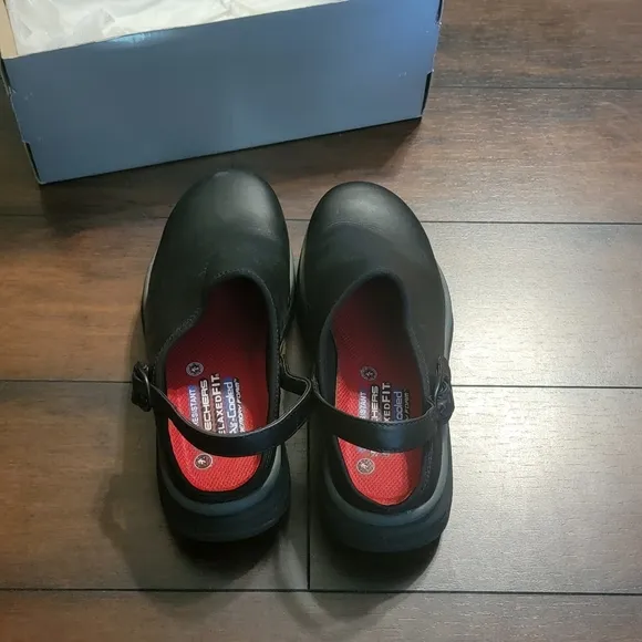 Sketchers Work Relaxed Fit Slip Resistant Memory Foam Footbed Clogs Shoes