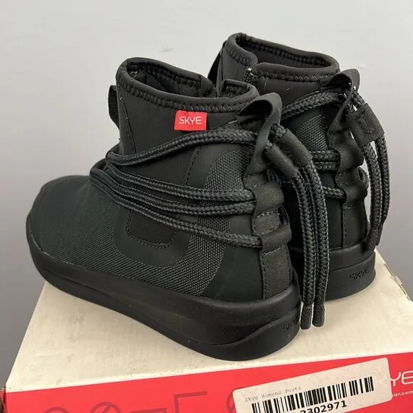 Skye The Pembrtn waterproof black boots new in box