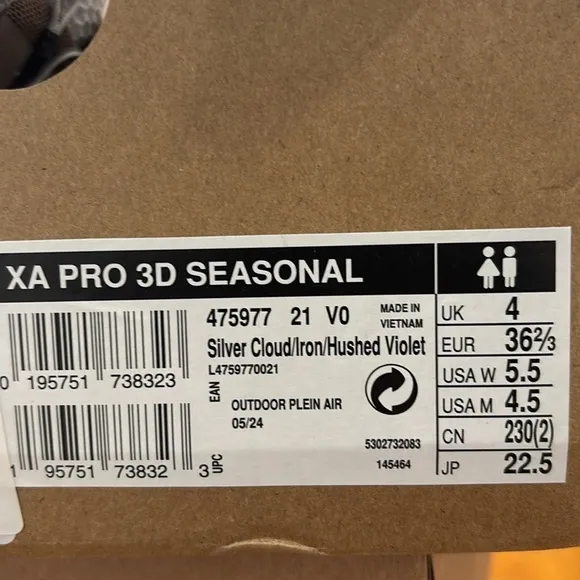 Solomon XA Pro 3D Seasonal Sneaker in Silver Cloud, Iron, Hushed Violet Size 5.5