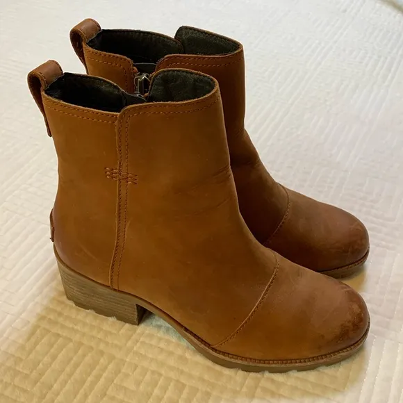 SOREL Cate Booties Leather Ankle Booties, Camel (Iced Tea), Waterproof, Size 6