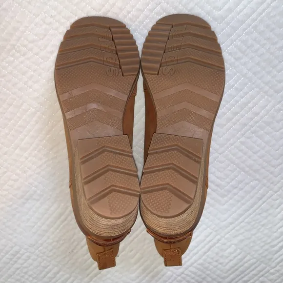 SOREL Cate Booties Leather Ankle Booties, Camel (Iced Tea), Waterproof, Size 6