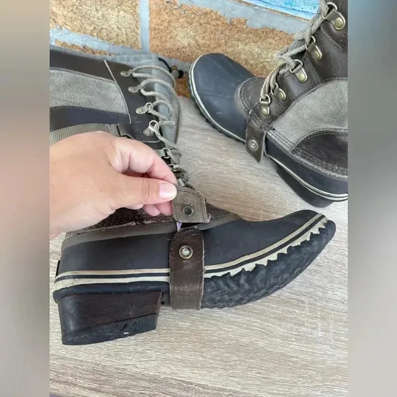 Sorel Conquest Carly II Boots size 7