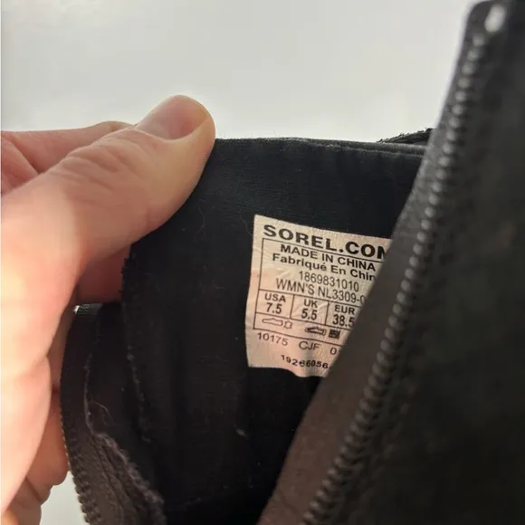 Sorel Emelie Short Lace Up Waterproof Boots Women’s Size 7.5
