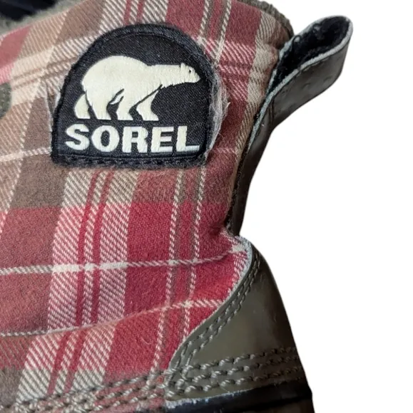Sorel Green Red Plaid Tivoli Waterproof Sherpa Lined Boots Size 9
